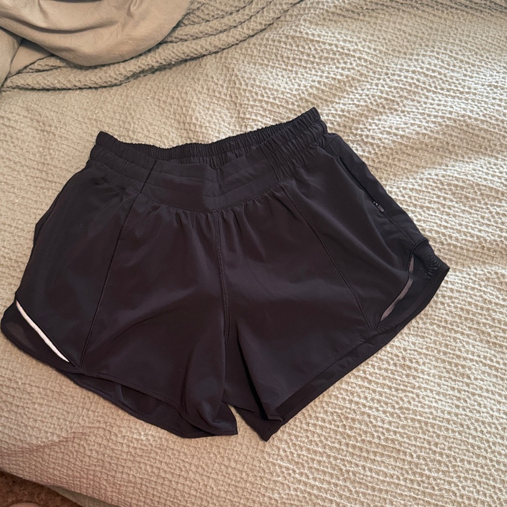 Lululemon hotty hot shorts